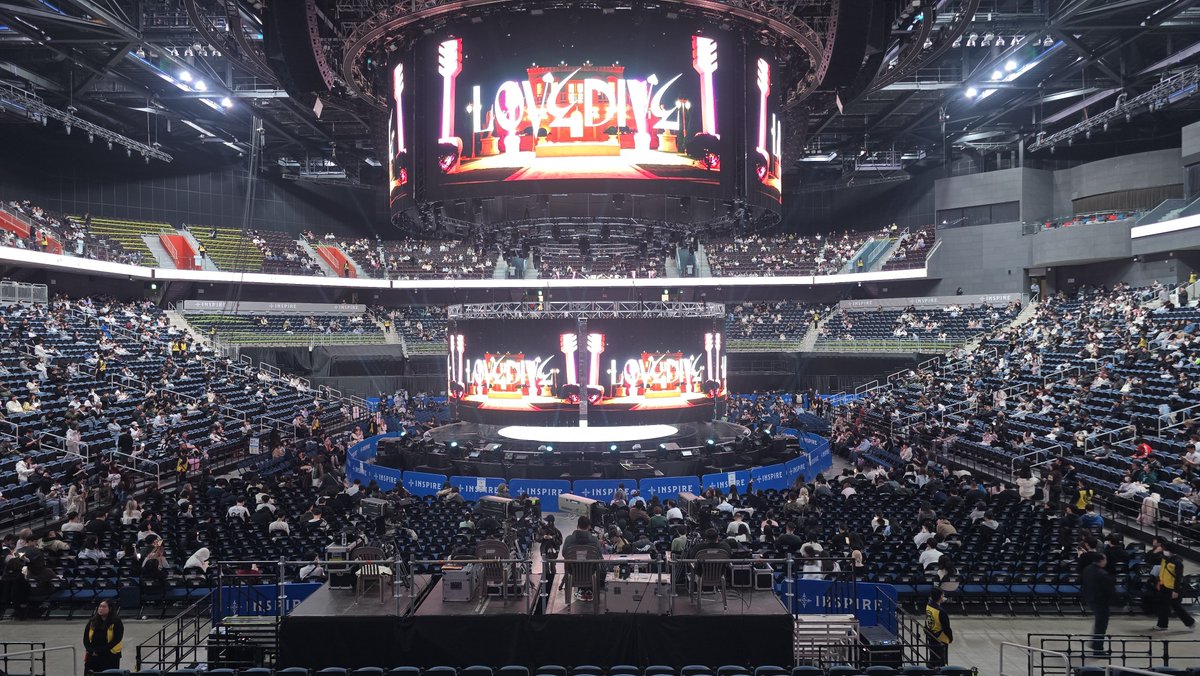 회색갈랑 tweet media