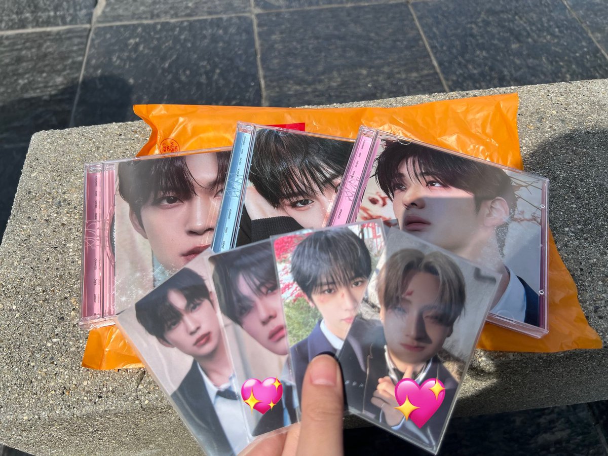 bbbbbb21 tweet media