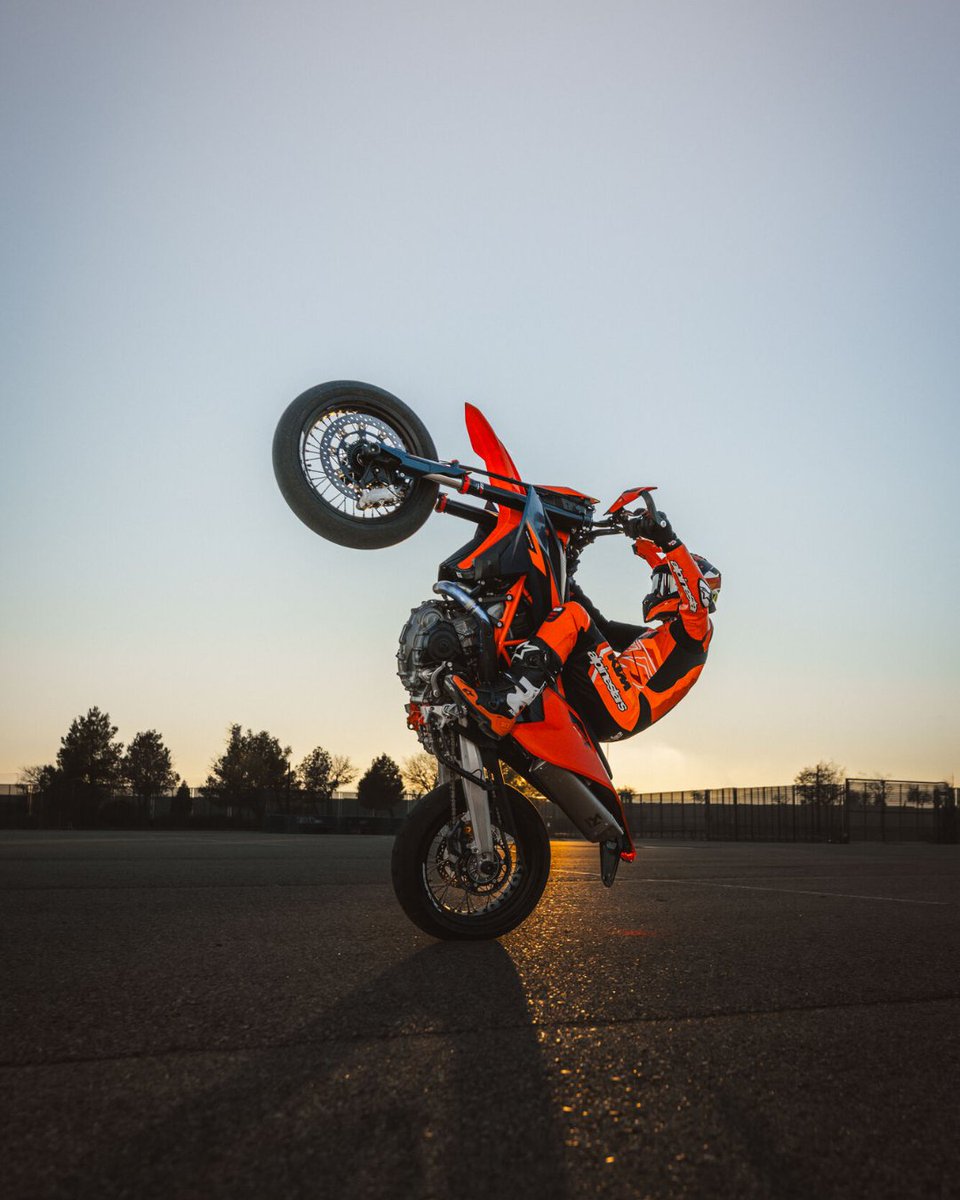 KTM UK Official tweet media