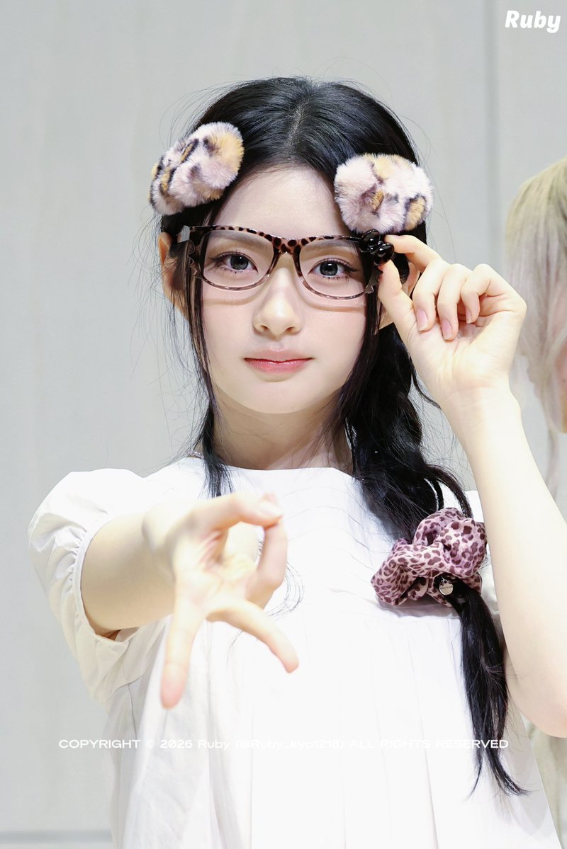 𝑹𝒖𝒃𝒚 tweet media