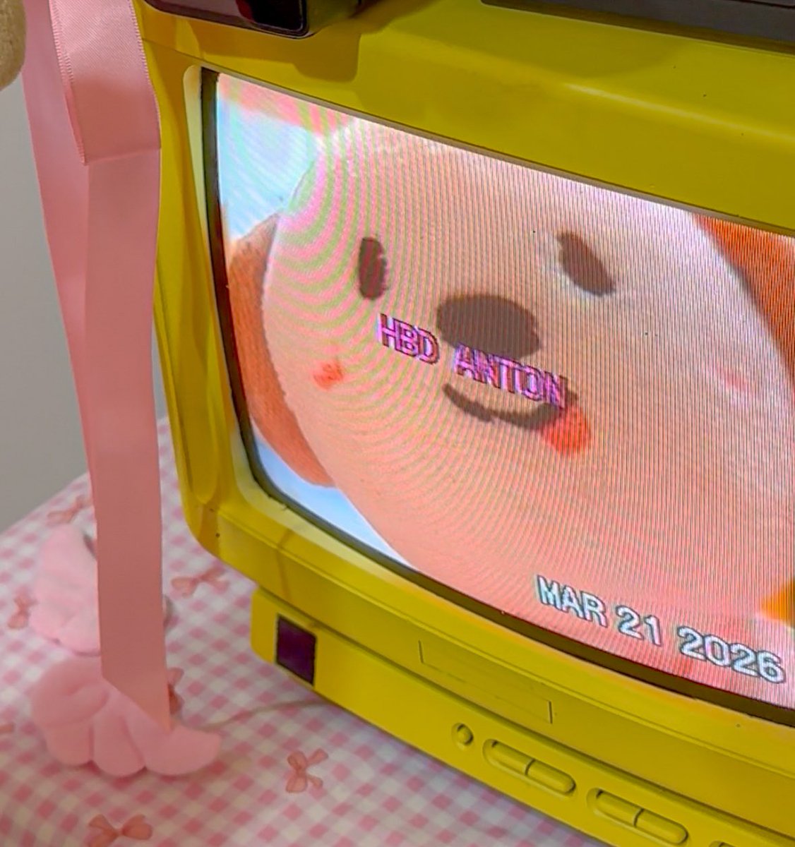 팅탱톤 tweet media