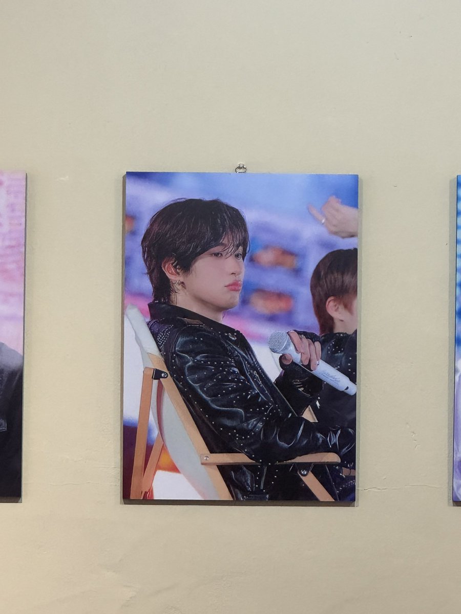 팅탱톤 tweet media