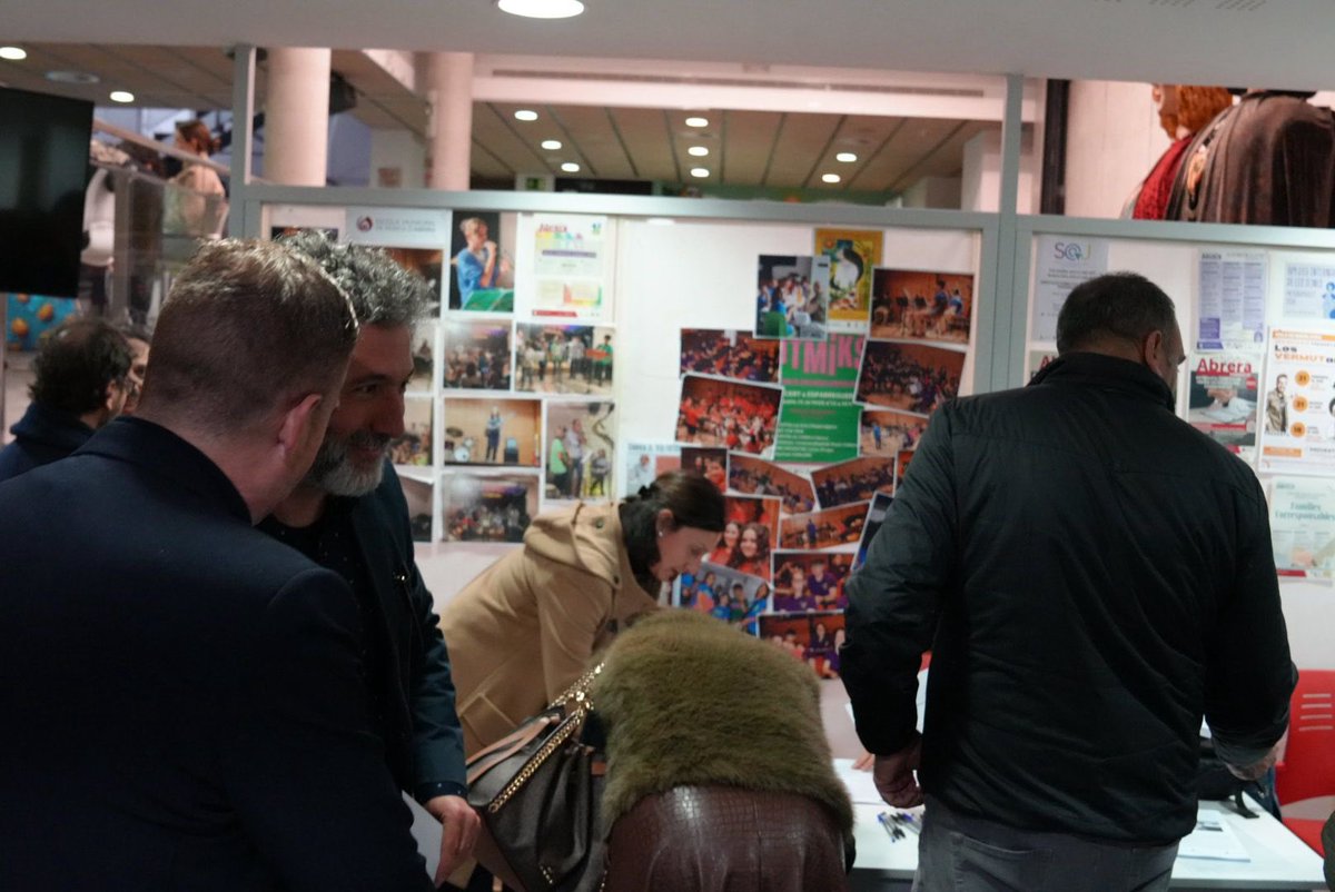 Ajuntament d’Abrera tweet media