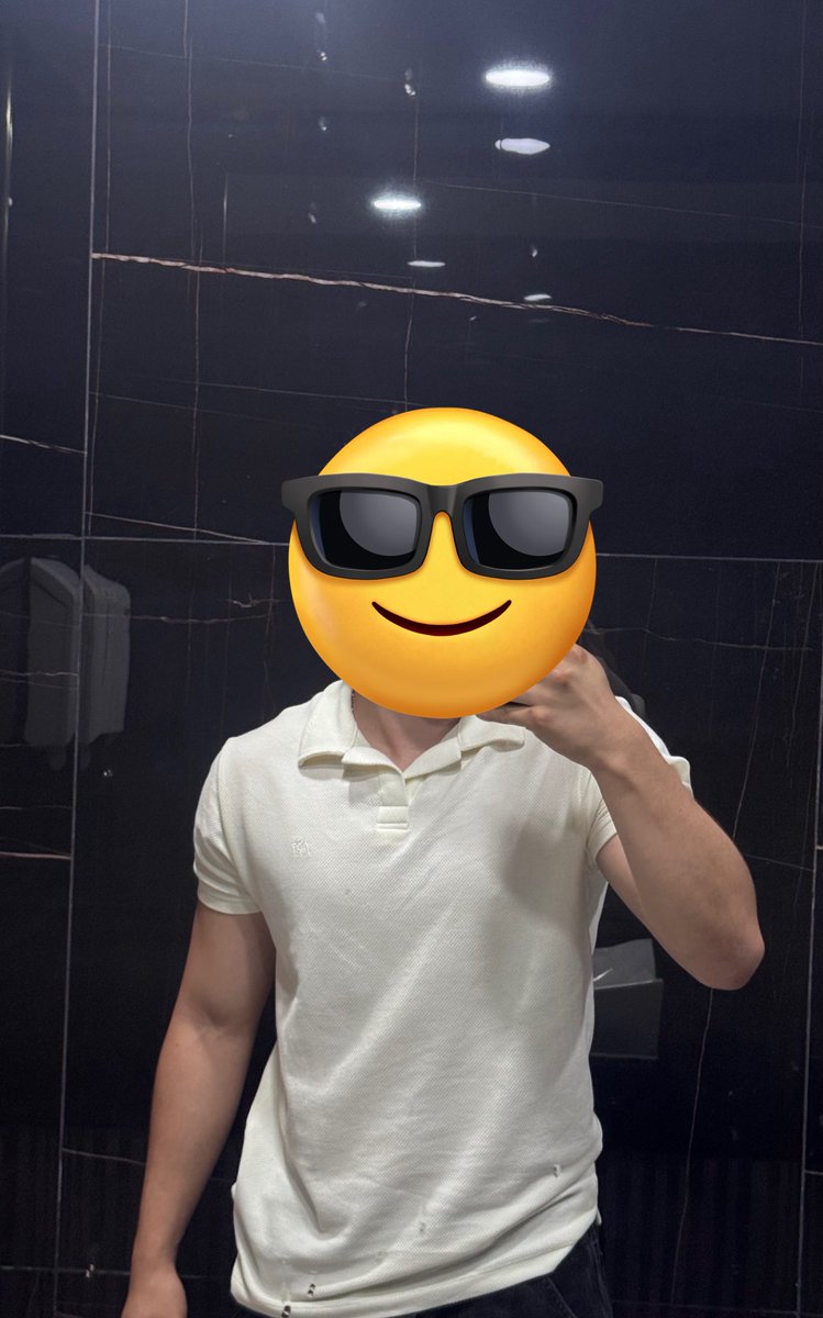 Alejandro tweet media