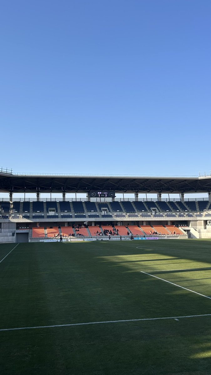 み さ き (みー🦕) tweet media