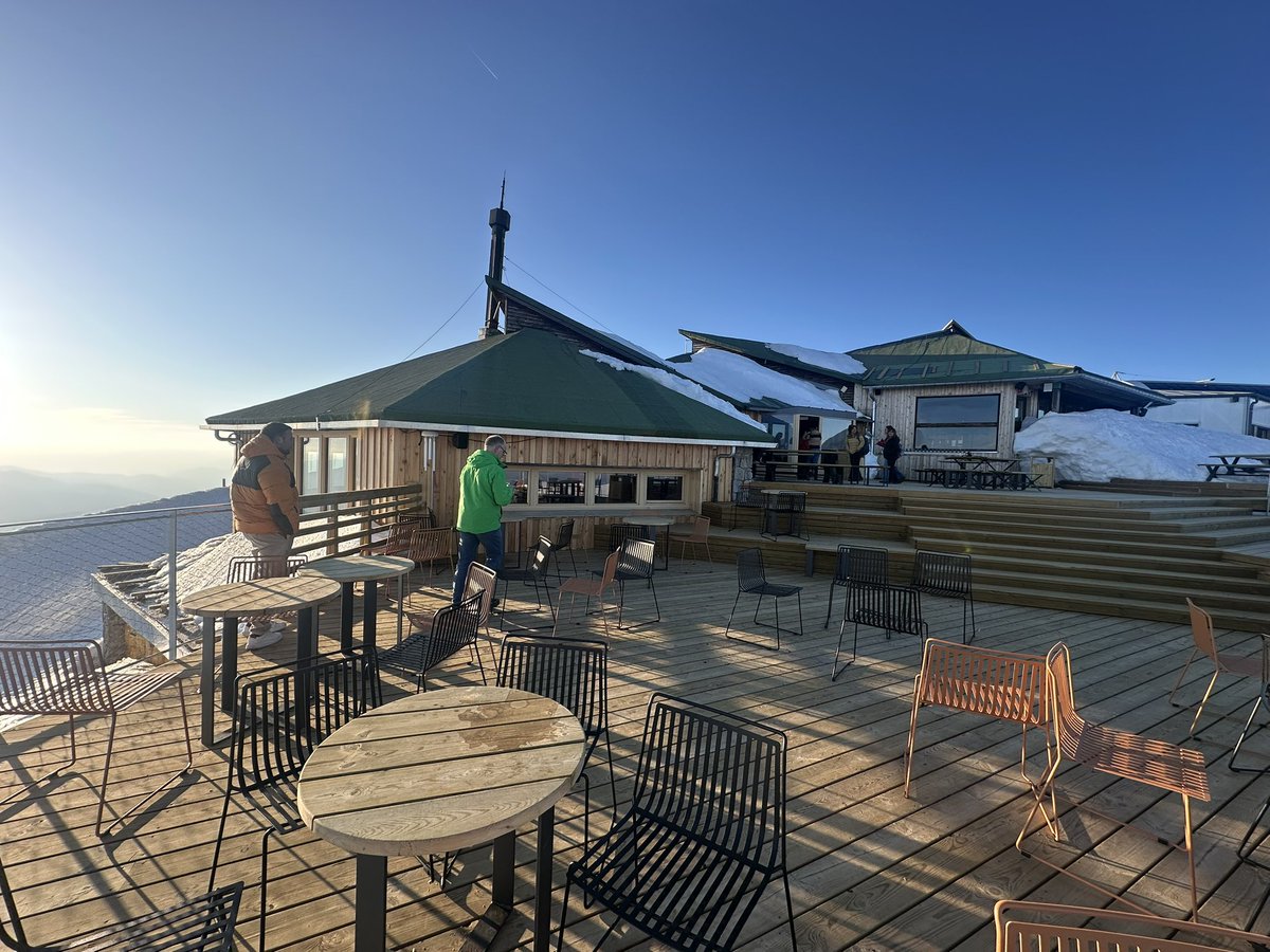 Víctor Riverola i Morera tweet media