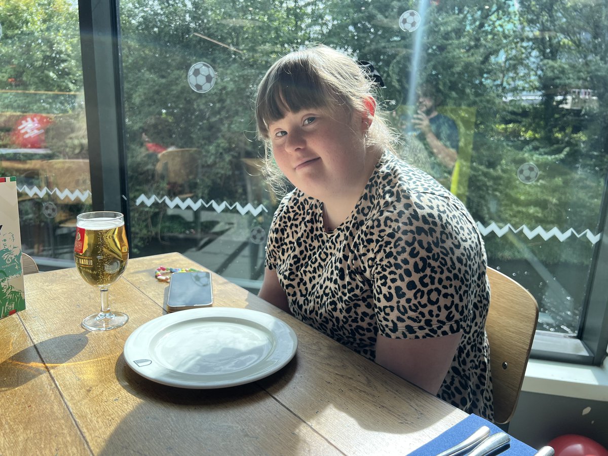 Robert Heys tweet media