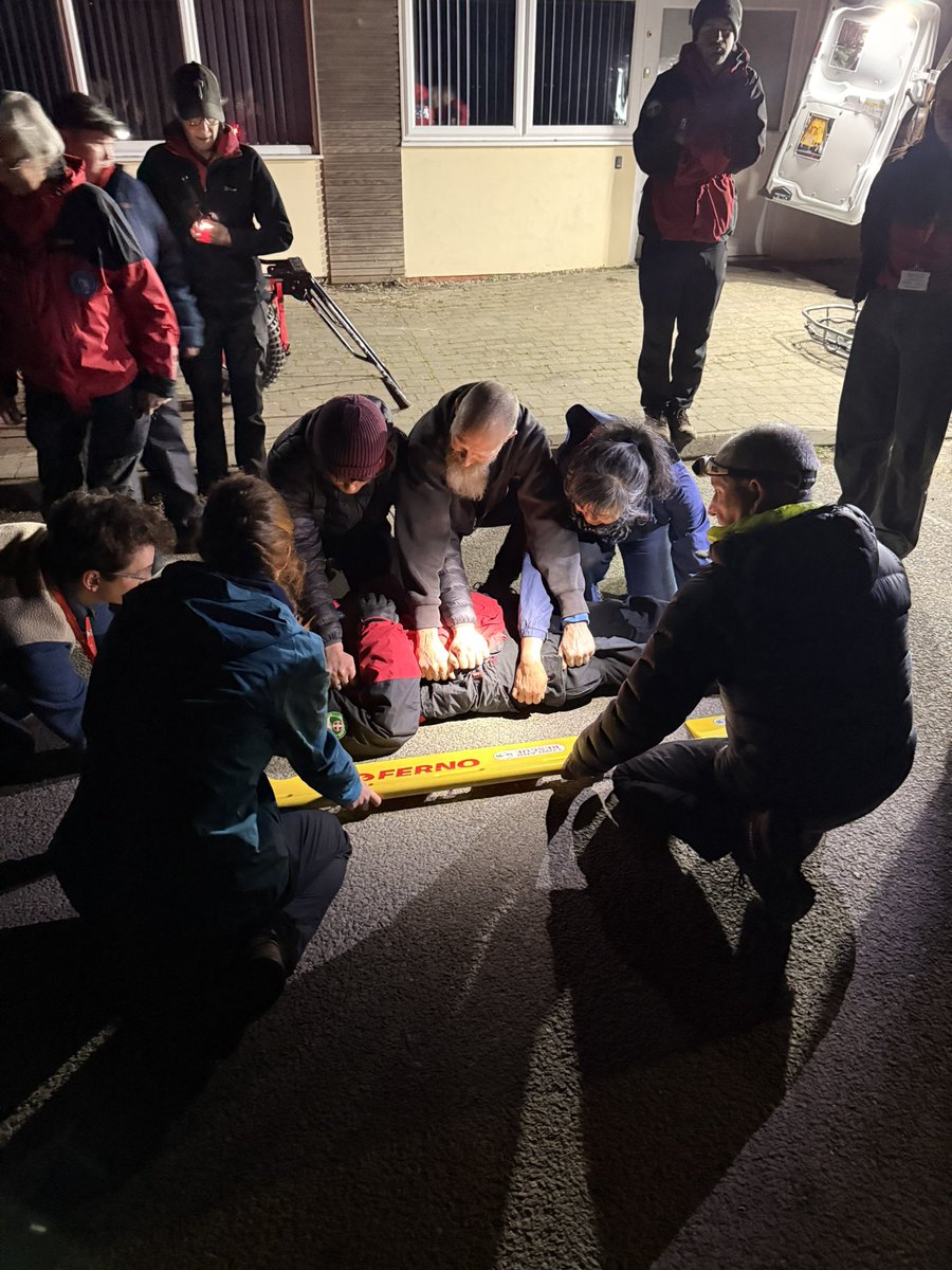 Warwickshire SAR tweet media