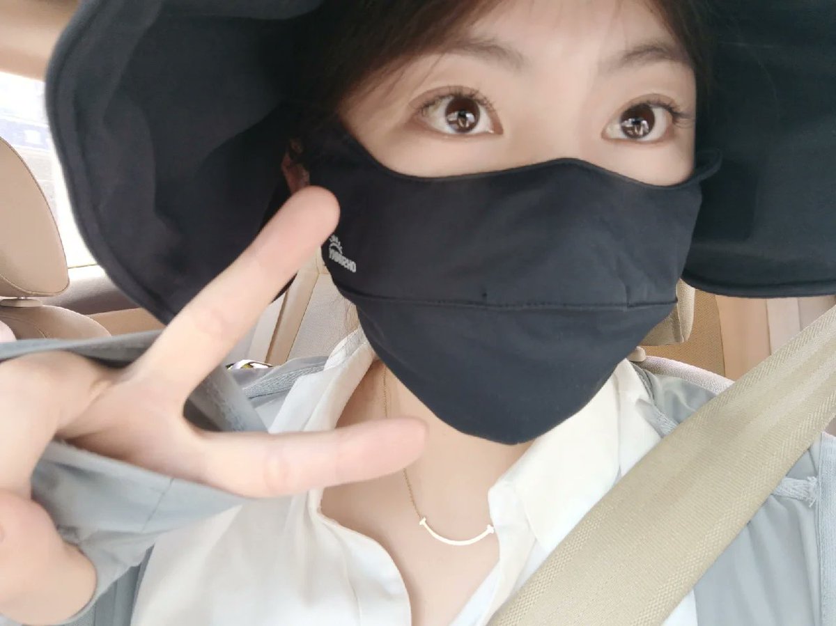 kylie rutherford tweet media