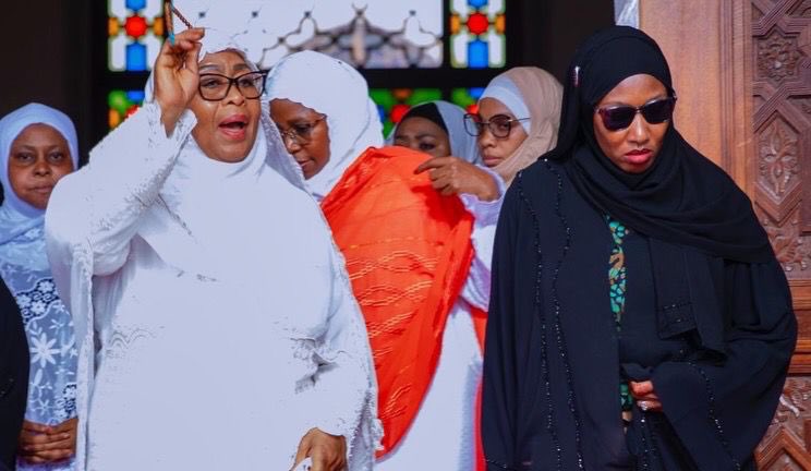 clickHabari tweet media