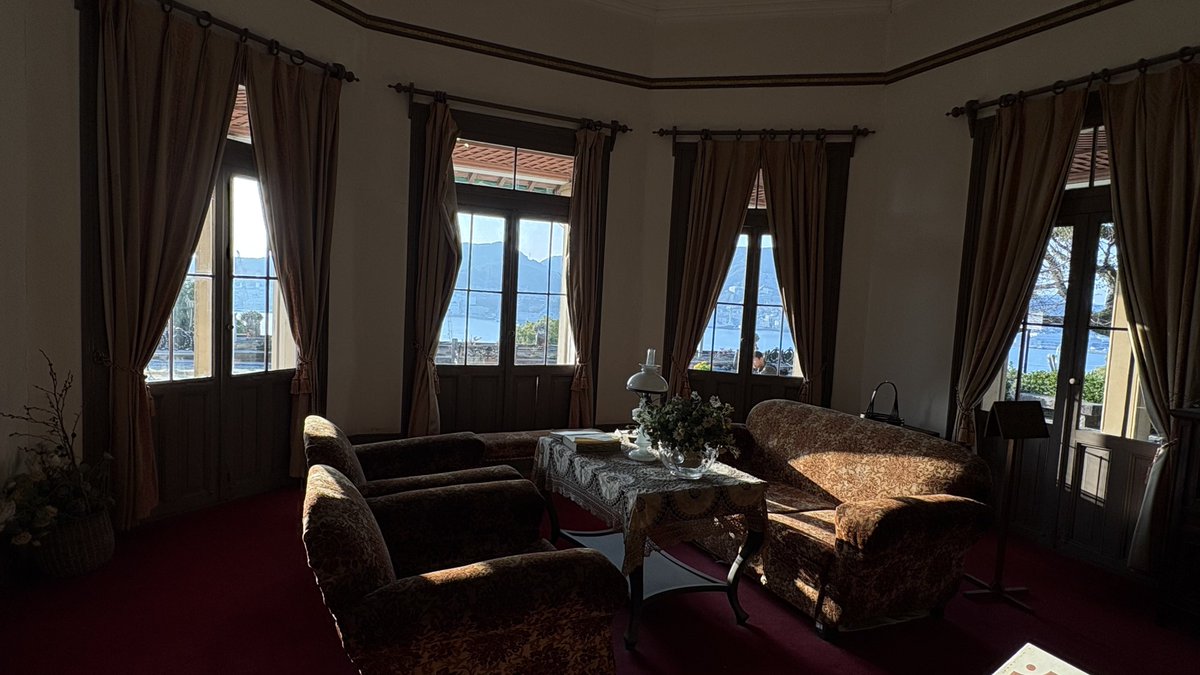 るある tweet media