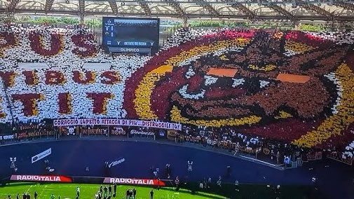 BrigataGabbaron's tweet photo. Prima il Coyote, poi il Gatto…
Al derby che fate?

#romamerda #lazio https://t.co/izuTRgsHzC