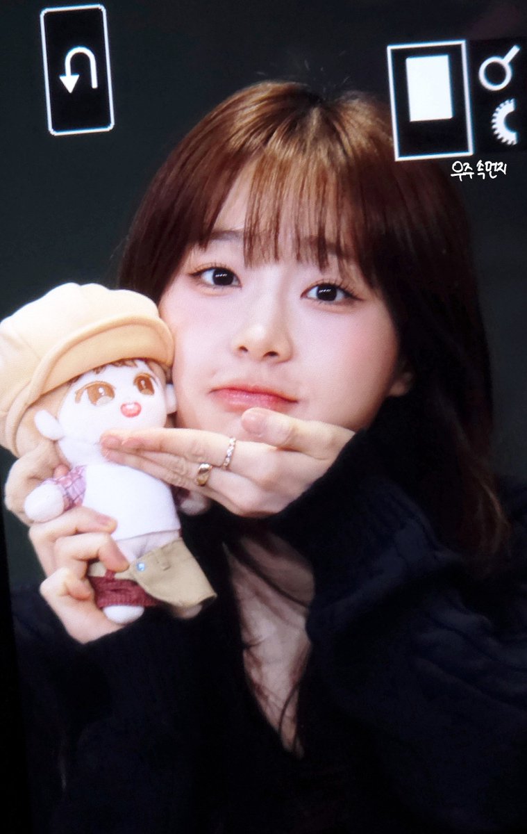 우주속먼지 tweet media