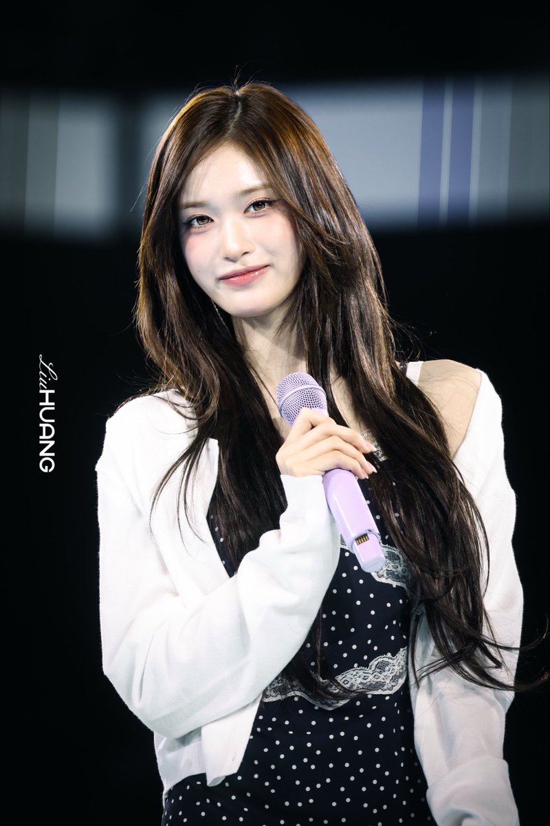 260321
#아이브 #이서 #IVE #LEESEO #イソ