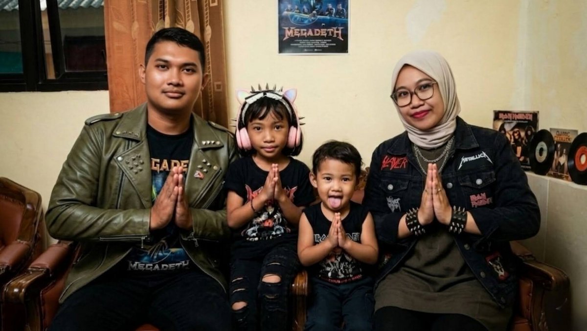 Benny806's tweet photo. Minal Aidin Wal Faizin, Mohon Maaf Lahir dan Batin 🙏 ,,#idulfitri #mubarak #lebaran https://t.co/zHFiXDxqT8