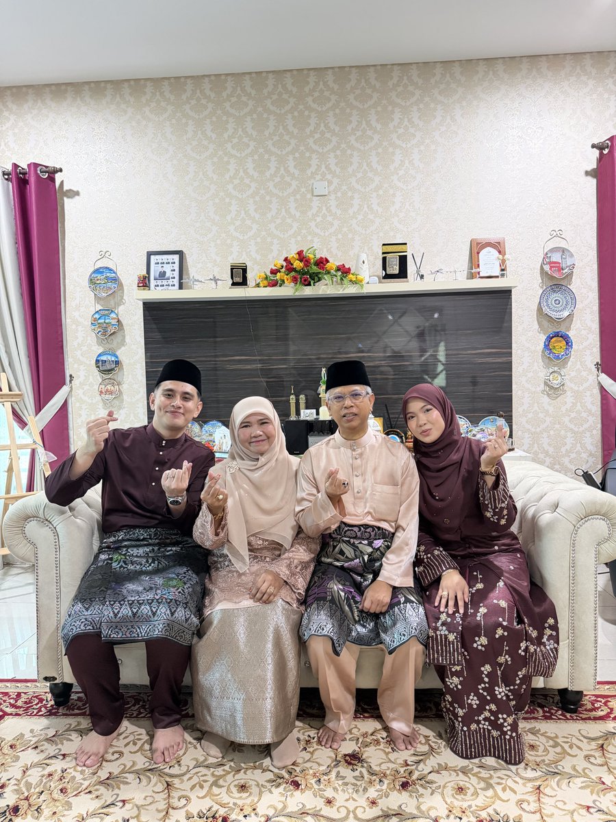 .Syahidi. tweet media