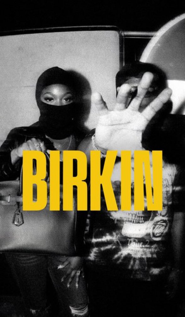 RapGhana's tweet image. 🎙️ #OUTNOW 🚨
He's back outside 🇬🇭💥💥💥

👤 @KEVTHETOPIC &amp;amp; @NanaGrenade 
🎶 BIRKIN

OUT NOW ‼️ #GHANARAP 🇬🇭 🔥 👇