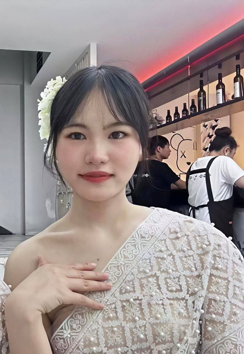 免费ai脱衣换脸→主叶 tweet media