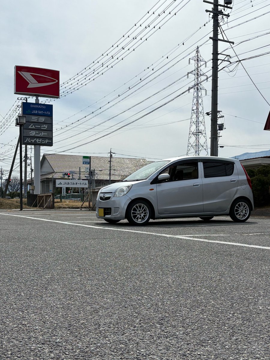 tapi0336's tweet photo. 通勤快速車です!
#免許取り立ての人にオススメの車を挙げよう2026
#l285s #ミラ #ダイハツミラ https://t.co/Pd03nO7UyW