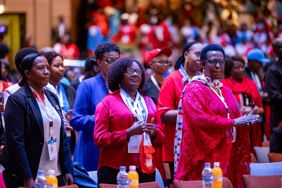Leo hii  Jumamosi   wanachama zaidi ya 2000 wamekusanyika katika makao makuu ya FPR Inkotanyi huko Rusororo kwa mkutano mkuu wa sita wa jukwaa la wanawake wa chama hicho. #FPRInkotanyi #UrugagarwAbagore