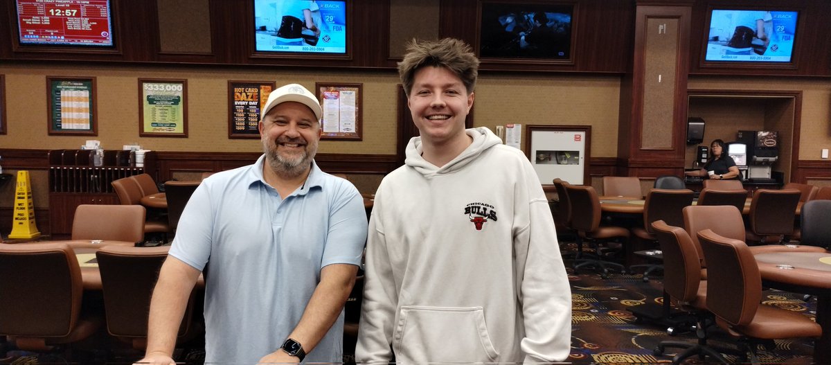 SPPokr's tweet photo. Congratulations to Darren and Keegan in tonight's 6pm Mystery Bounty event. They agreed to a deal with Darren taking $1812 and also pulling the Big Bounty of $1300. Thanks to all who joined us tonight at the @southpointlv https://t.co/ZmGGOjyqIb
