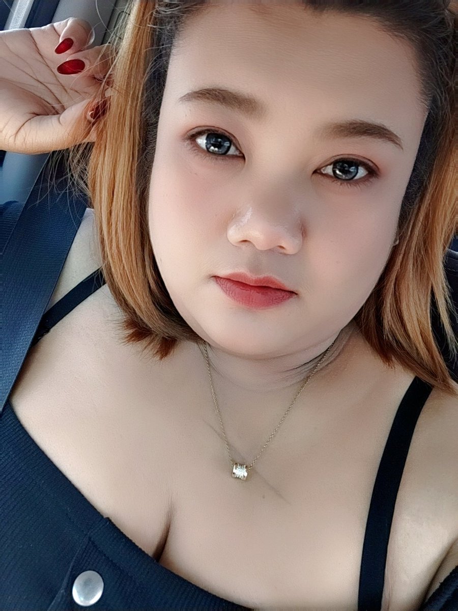 ชีวิตคนเรามันสั้นนะ... อยากทำอะไร อยากนัดใครนัดเลย ถ้าเด็ดก็กินต่อ ถ้าไม่เด็ดก็พอ บล็อกทิ้งไปเลย 🤭💦🤣🤣🤣🤣🤣
#สาวอ้วนน่ารัก #สาวอ้วนน่าฟัด
#สาวอ้วนขี้อ้อน #สาวอ้วนปทุม