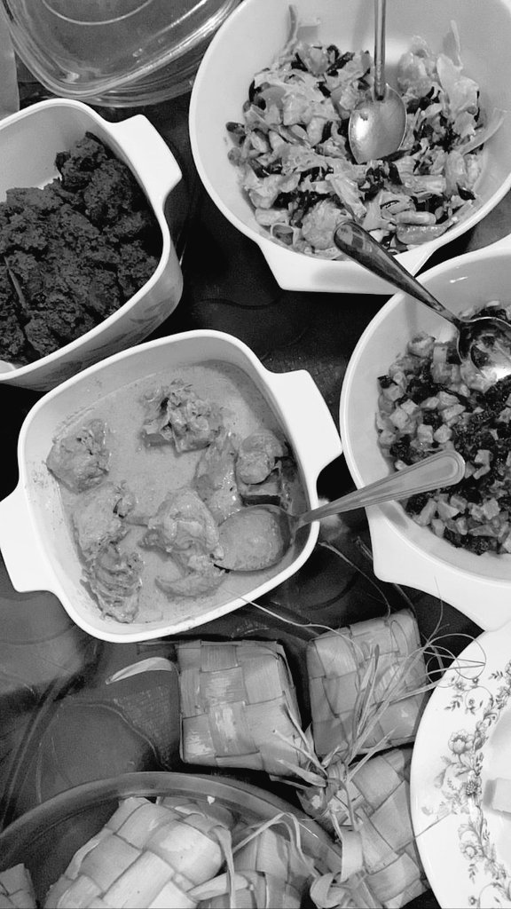 tindcr's tweet photo. Apapun masakannya, tetep yang paling enak masakan si mamah https://t.co/c1zgnUKw2g