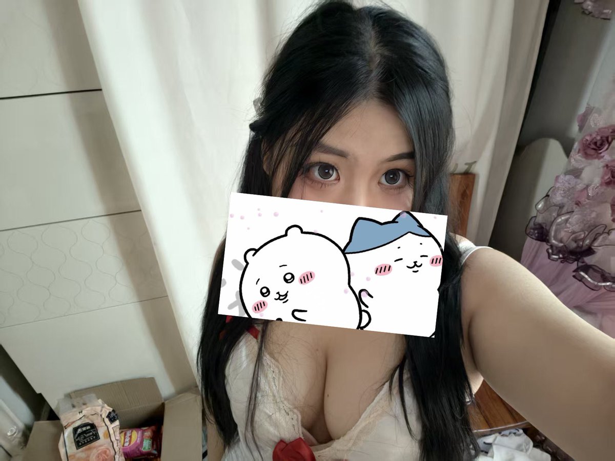 hashbrownvla6's tweet photo. 下午好呀家里没人噜
#奶子 #bbw #反差 https://t.co/4ueg2njSbR