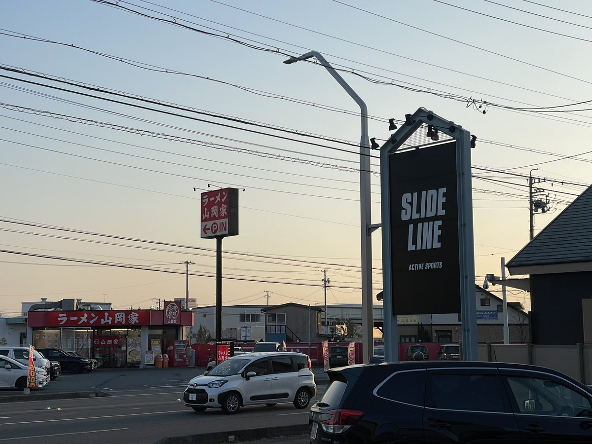 チョコバニラボール新井 tweet media