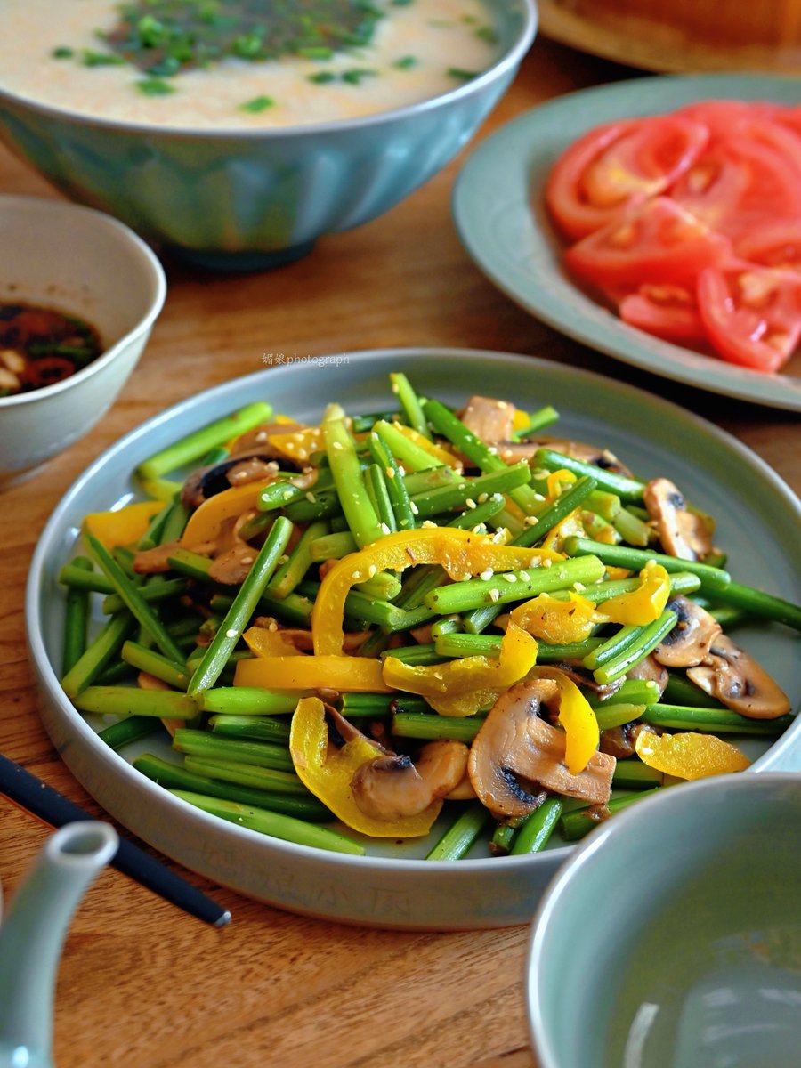 NumbaSix tweet media