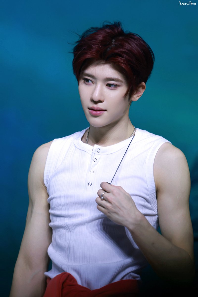 AzureSion tweet media