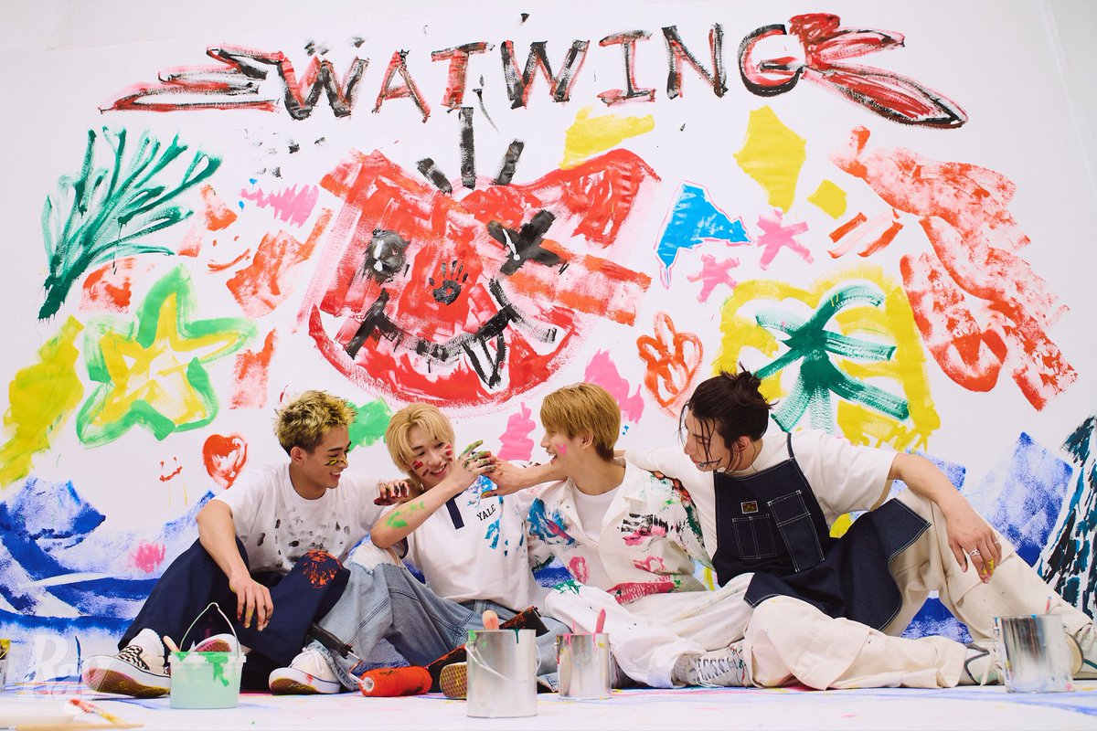 mag_ray's tweet photo. ★――――――――――――★
#WATWING 連載企画
「#おれたちの1ページ 」
ベストオブ編集長 結果発表
★――――――――――――★

たくさんの読者のみなさまから
投票いただきありがとうございました📨

白熱したバトルの中、
ベストオブ編集⻑に輝いたのは......

⭐️🪽 #髙橋颯 くん 🪽⭐️

颯くんが担当した企画は
 
カフェ店員となりバリスタ体験をした
2025年Ray5月号 Vol.5【インターン】
こだわりのレイアウトと写真の自然体の姿が印象的でした☕️

そして

壁1面にペイントアートをほどこした
2026年Ray1月号Vol.11【未来】
素敵なテーマにあった明るい絵で読者を魅了しました🖼🎨

颯くんのスペシャルページは
2026年7月号(5月22日発売)に掲載されます⭐️

みなさんはどんなページが見たいですか？♡
ぜひお楽しみに🪽