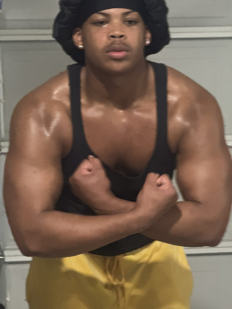 CamMMiddleton's tweet photo. Built, not given. ๐ฏ๐ซก
#DL #ClassOf2028 #TrenchMob
#DefensiveLine
#TrenchMob
#FootballRecruiting
#GAHSFB
#GeorgiaFootball
#EliteAthlete
#NextLevel
#WorkInSilence https://t.co/sivUjZaygH