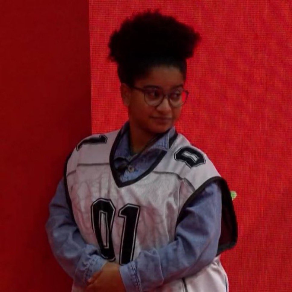 jess | fan account tweet media