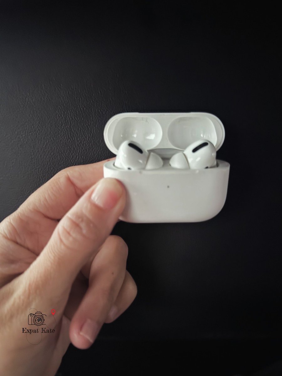 Expat_Kate_Travelegy tweet media