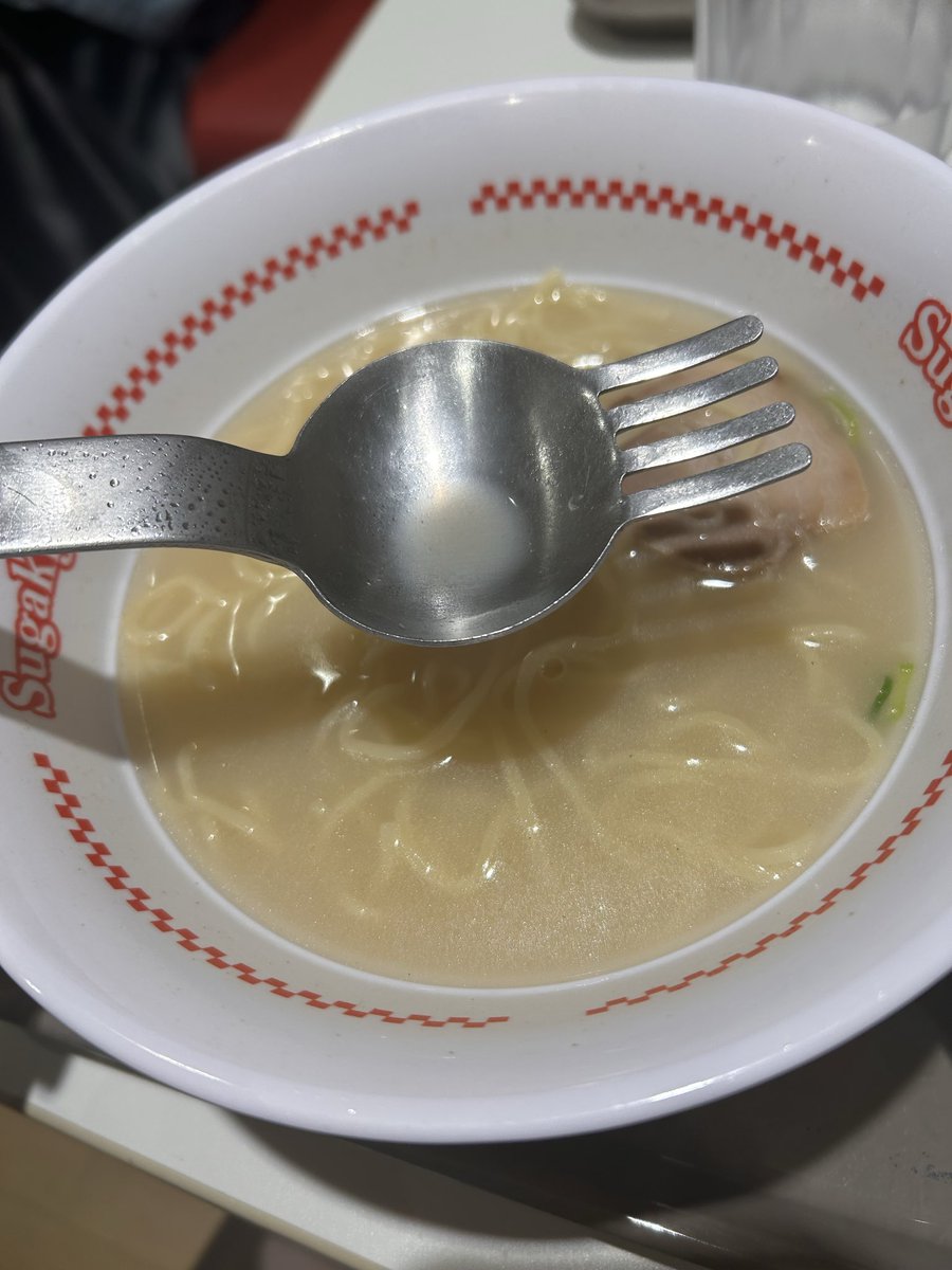 大須観音からの〜

スガキヤさんっ！
これが噂のラーメンフォークか！

旦那氏はこちらでライブさせてもらってるので今日はムッスメとデートです🥰