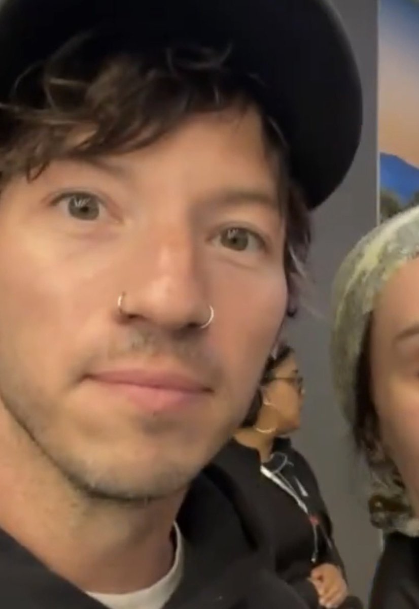 Red 🍓 Face Revealed!!! tweet media