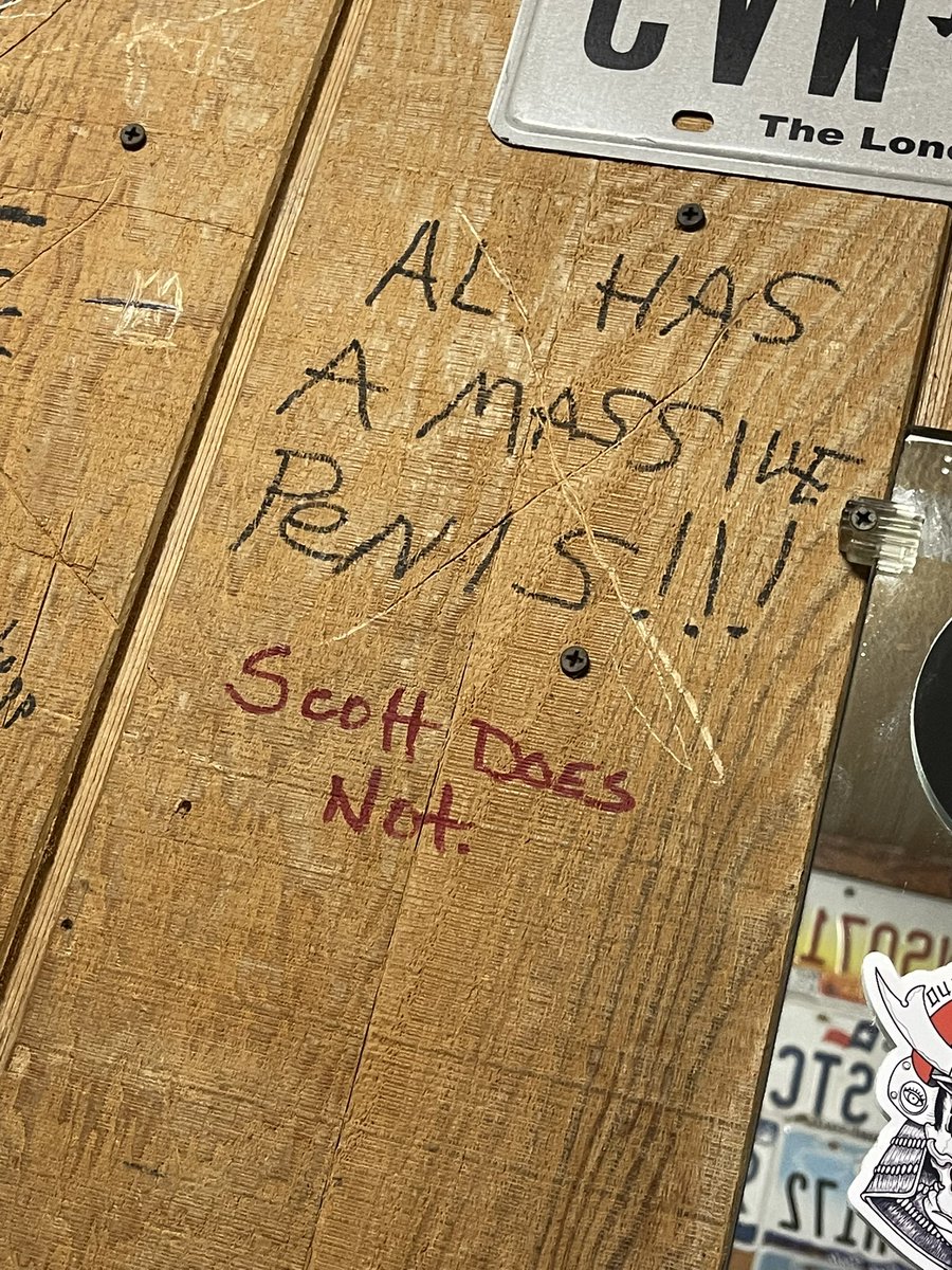 WayneNada tweet media