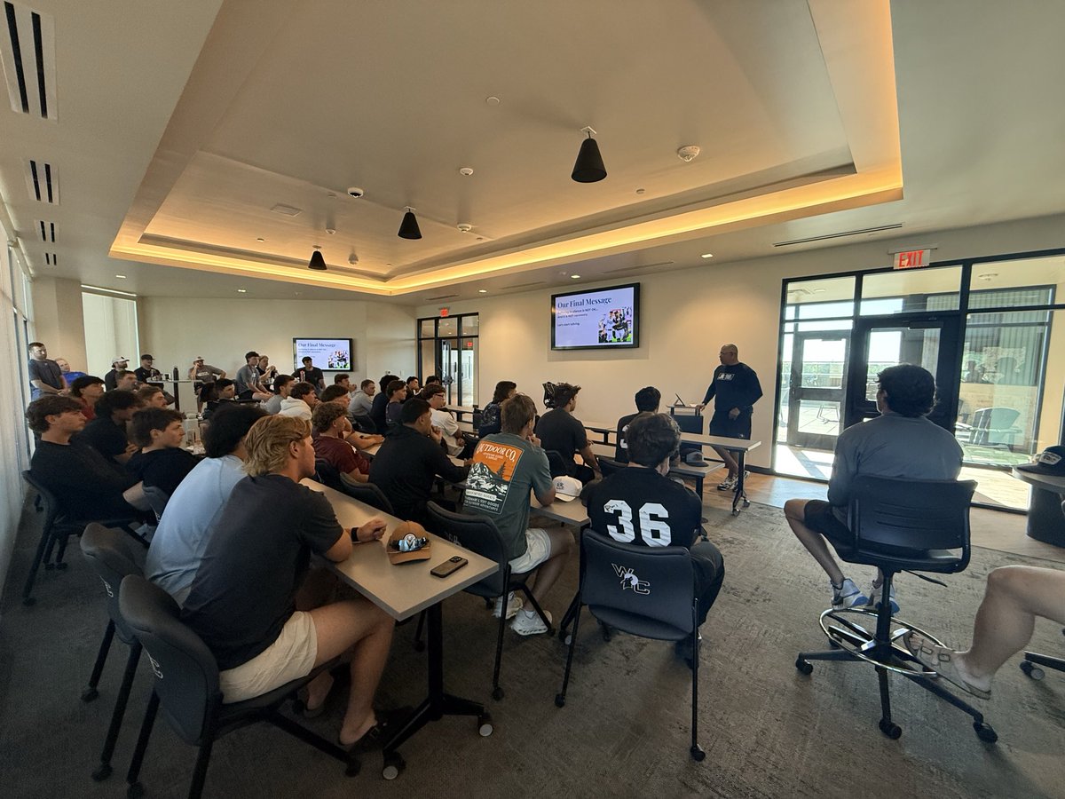 JR 98 Inc tweet media