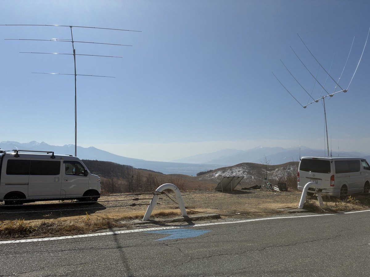 JJ1KOF's tweet photo. 29MHz FM 移動運用開始さます。
長野県諏訪市霧ケ峰高原 https://t.co/FNuLgXjjpo