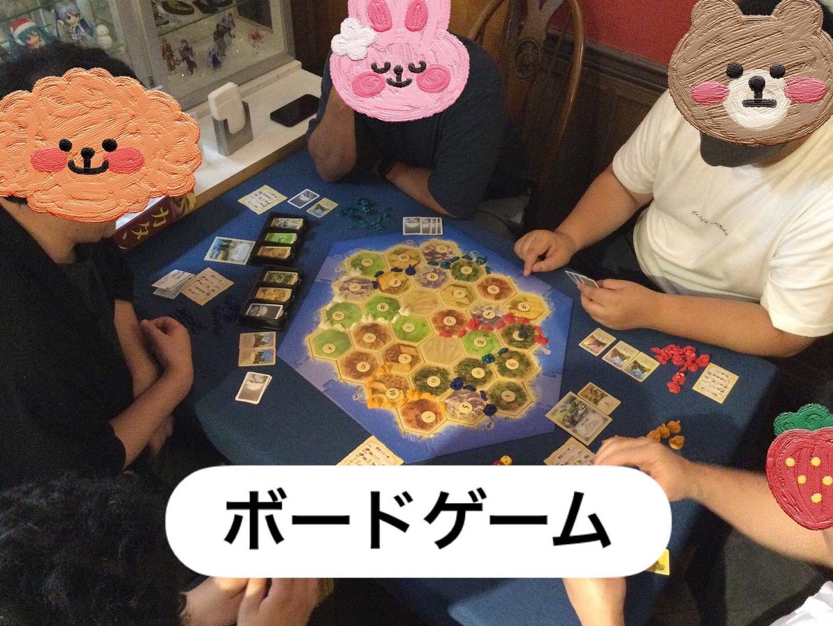 ShopRainbox's tweet photo. 火・水・木曜日は春休み中、13時30分～16時30分は店内一部開放致します。

カードゲーム、ボードゲーム等やり放題❣‼

ご利用金額はお一人様200円（対象ジュース一杯付）
対象ジュース：オレンジジュース、コーラ、ウーロン茶等

#NIJIBAKO　#虹箱　#Rainbox　#レインボックス　#相馬　#福島 https://t.co/Y3CQhiJn6U