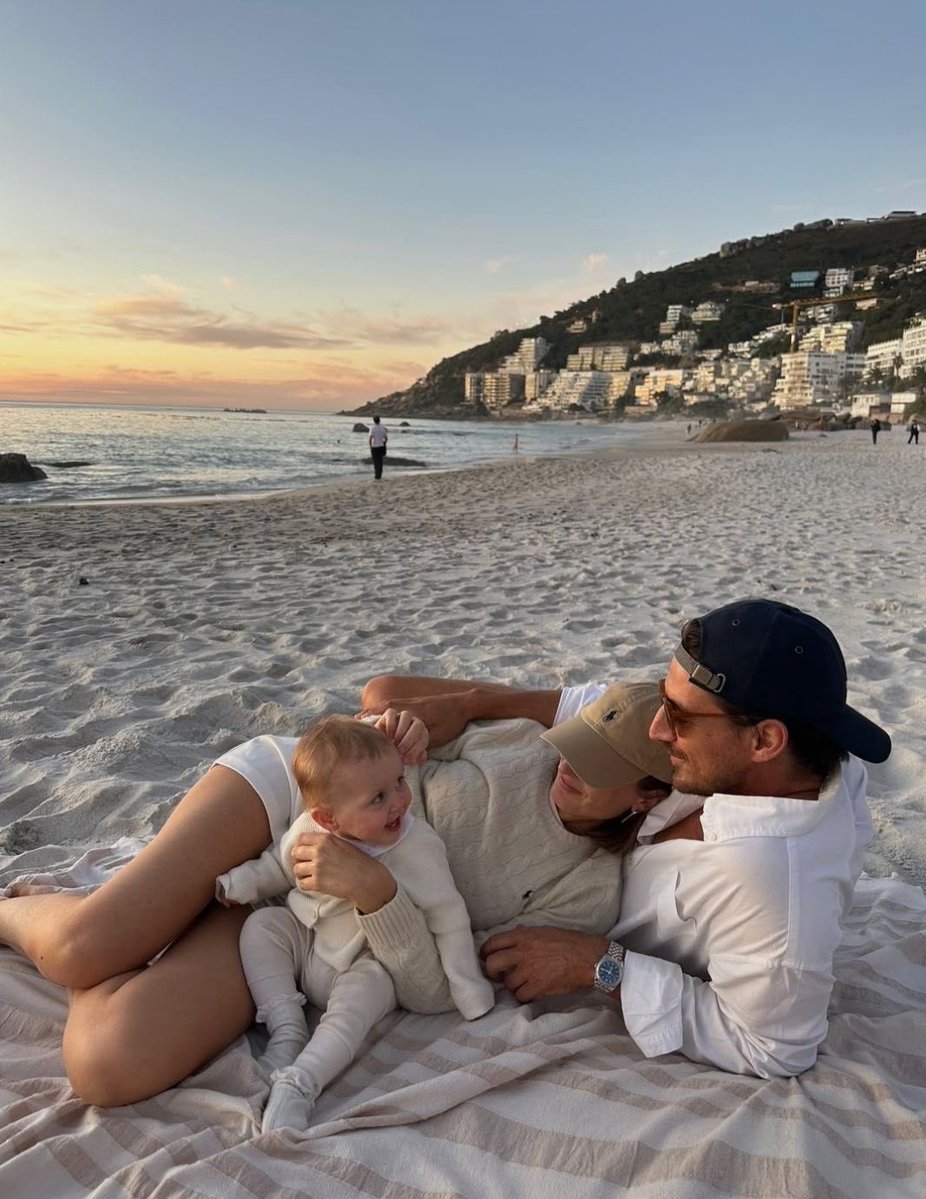 this could be us (@loveucouple) on Twitter photo 