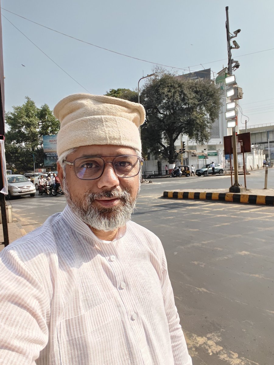 ईद मुबारक 
 عید مبارک
Eid Mubarak