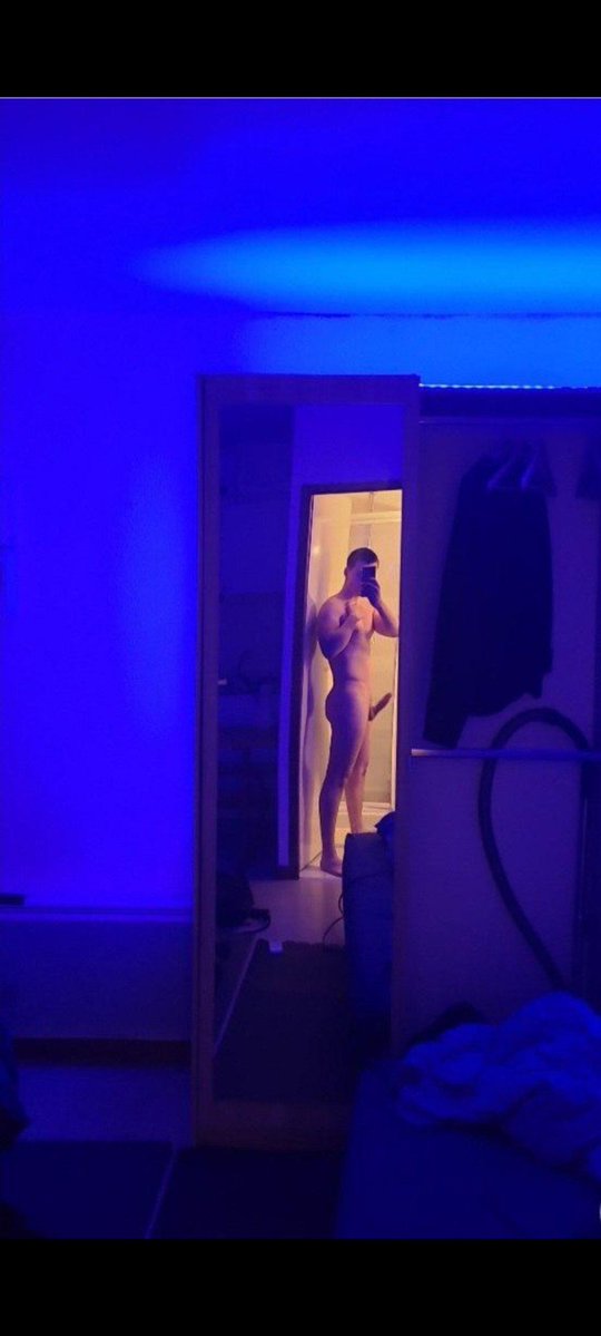 frenchyoungdick tweet media