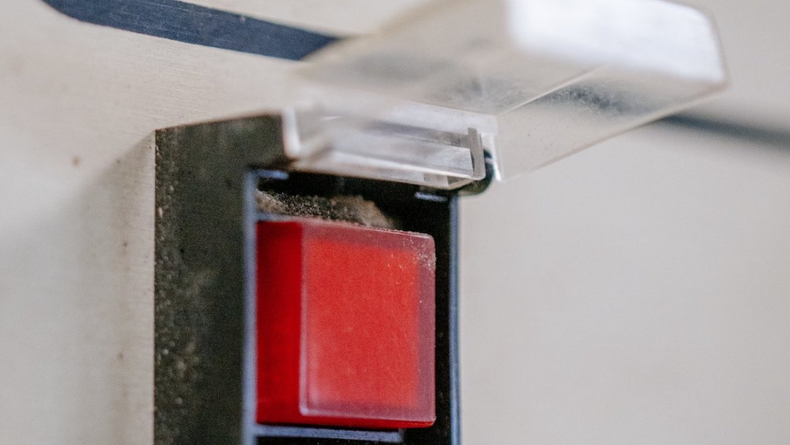 HackerNewsTop5 tweet media