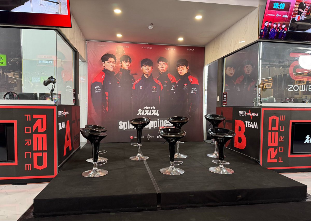 取不到名字的F tweet media