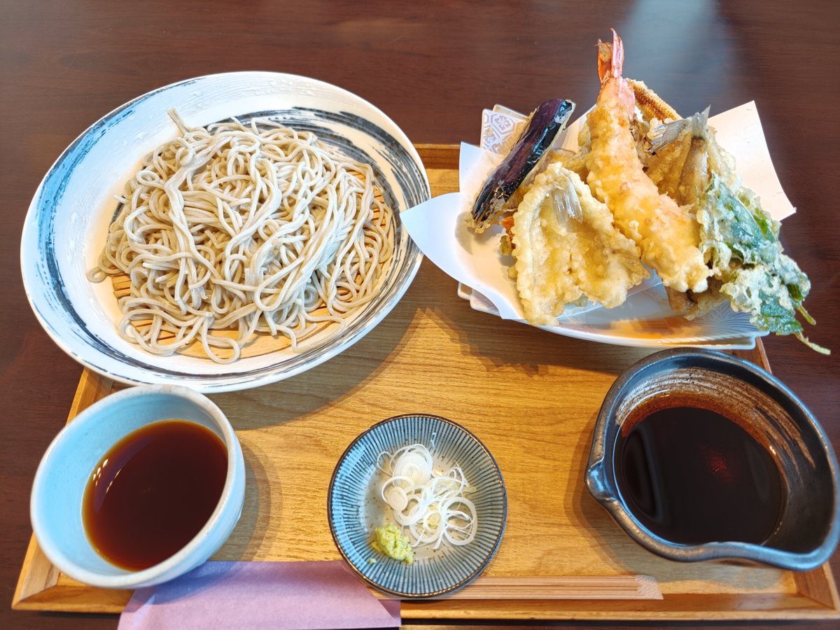 touring 8 tweet media