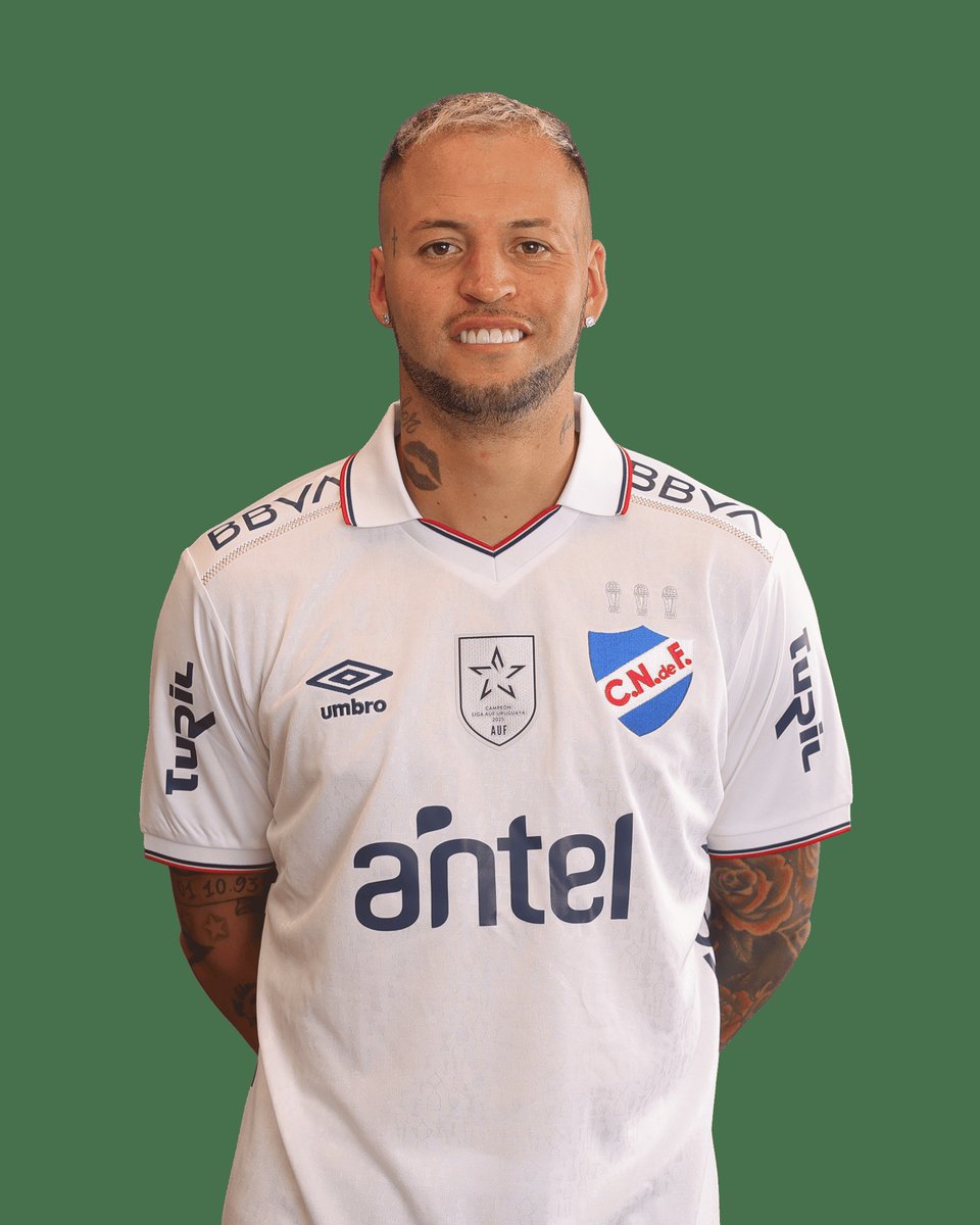 CarlyBolso tweet media