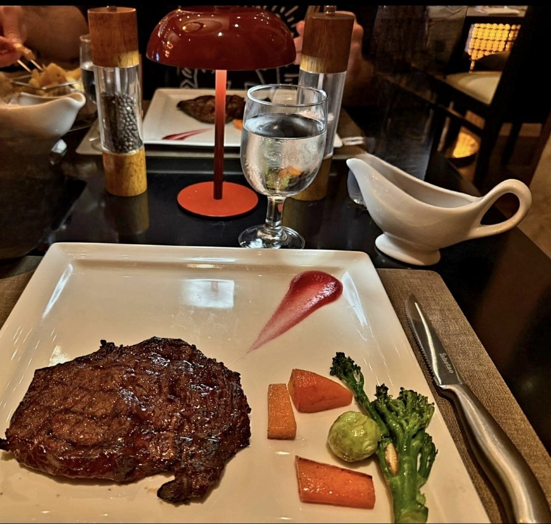 هرمینه tweet media