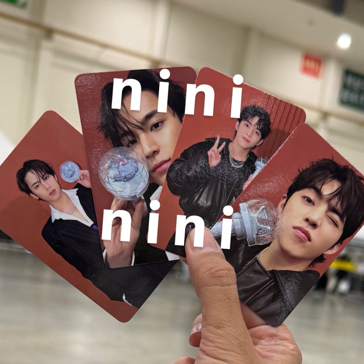 nini tweet media